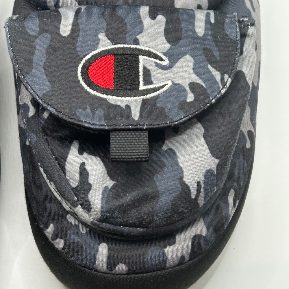 Champion Kids Camo Indoor/Outdoor Slippers with pockets size 6Y - Picture 11 of 12